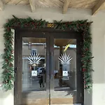 Palace Modern Hotel At The Plaza - King Suite 6